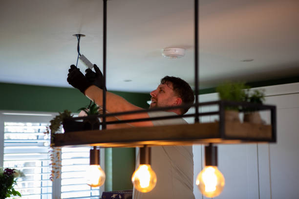Best Local Electrician Companies  in Oak Park, IL